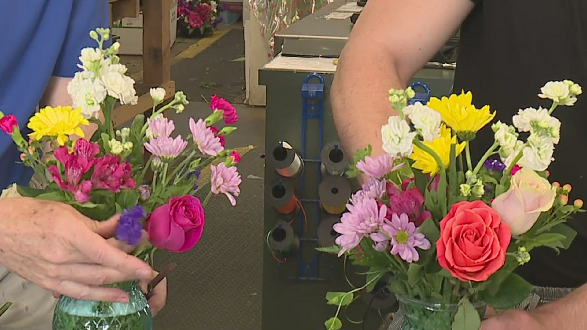 FOX43's Tyler Hatfield headed over to Royer's Flowers and Gifts in York to learn what it takes to make flower arrangements for Mother's Day.
