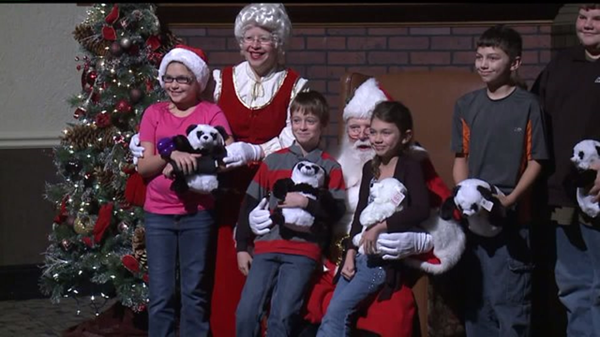 Annual Christmas party to benefit kids with cancer