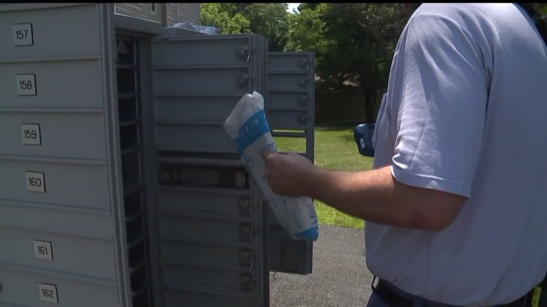 Hot weather doesnt stop mail carriers