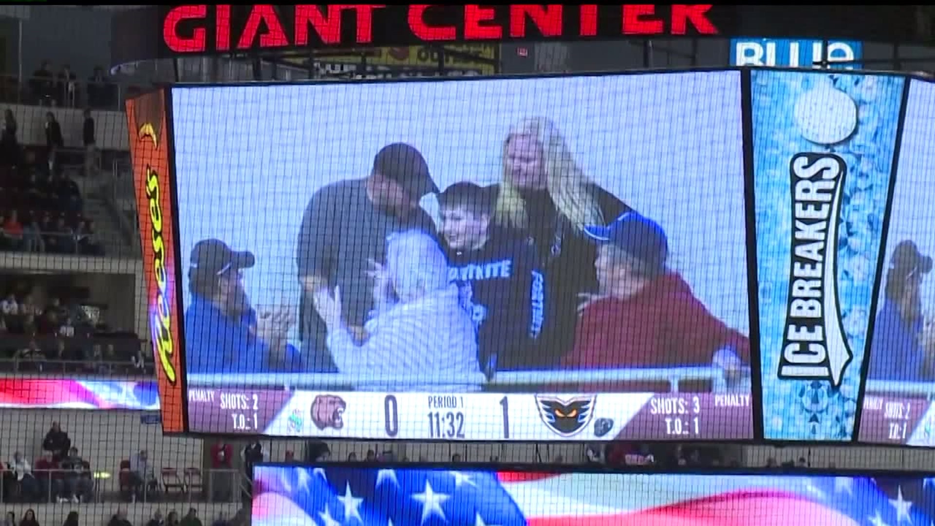 Soldier Surprises Family at Hockey Game