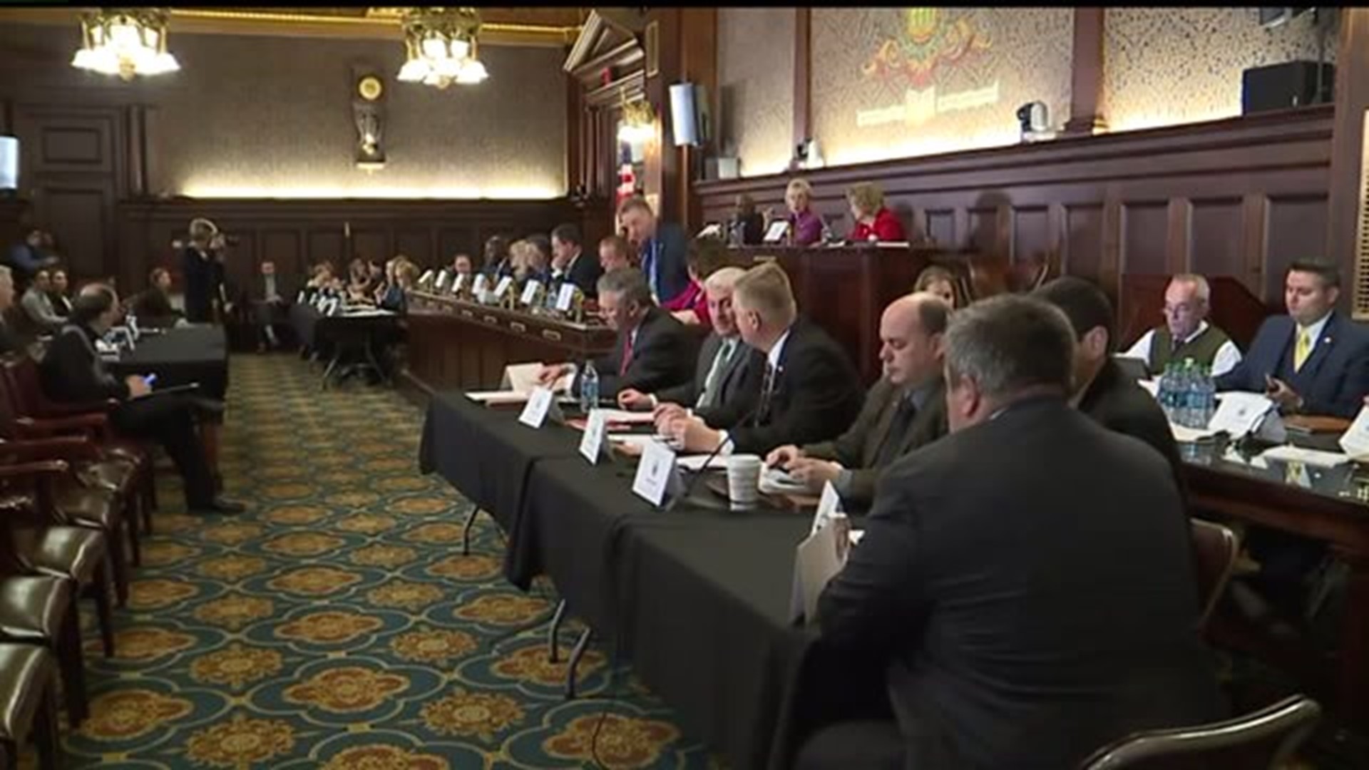 Lawmakers talk $12 wage proposal