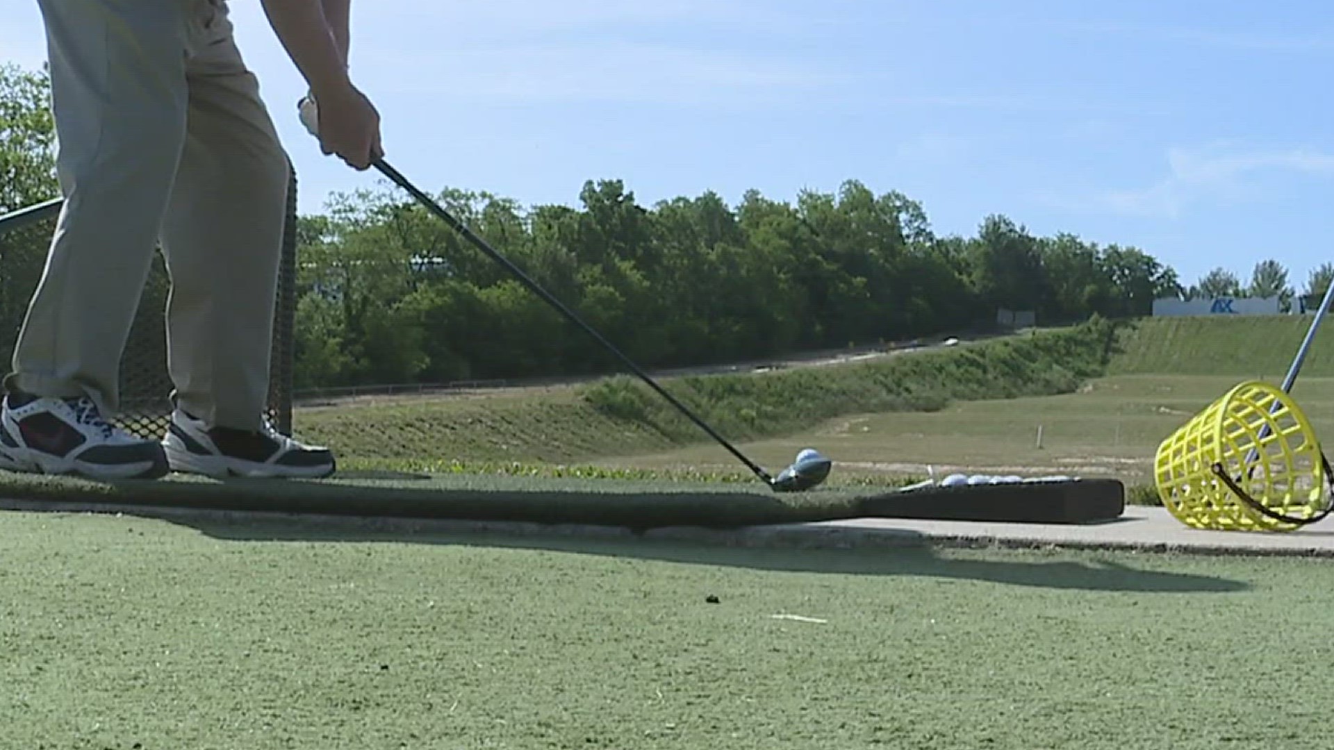 FOX43's Tyler Hatfield went to Heritage Hills Golf Resort to see what it takes to work on a golf course.