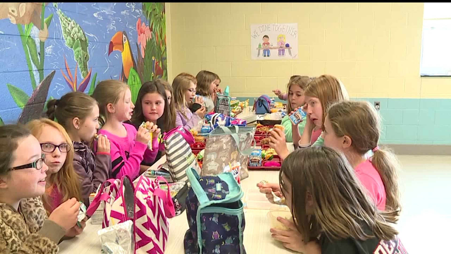 Elementary students stand up for classmates at lunch