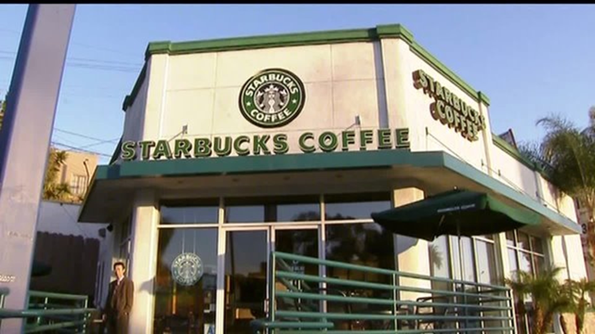 Starbucks rethinks no-tattoo policy for baristas