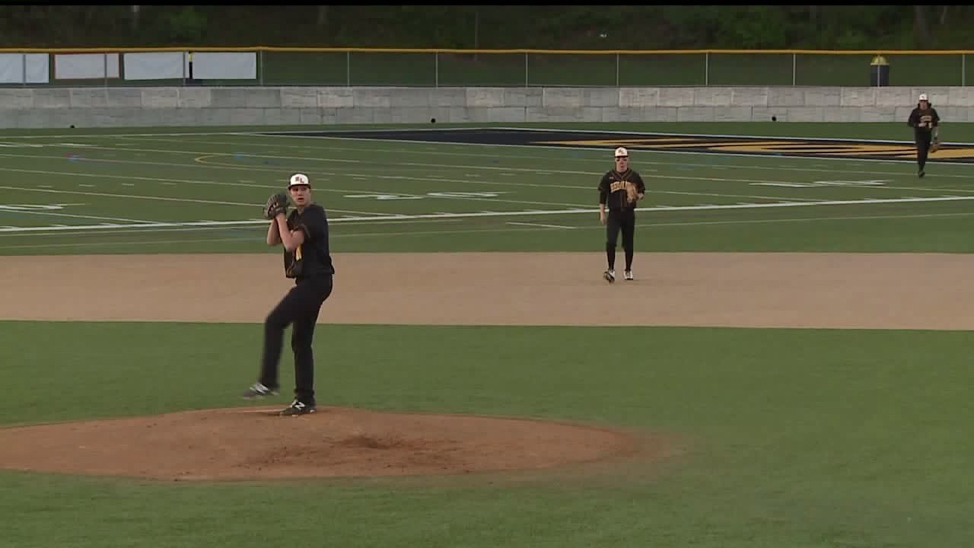 Red Lion outduels Dallastown on diamond