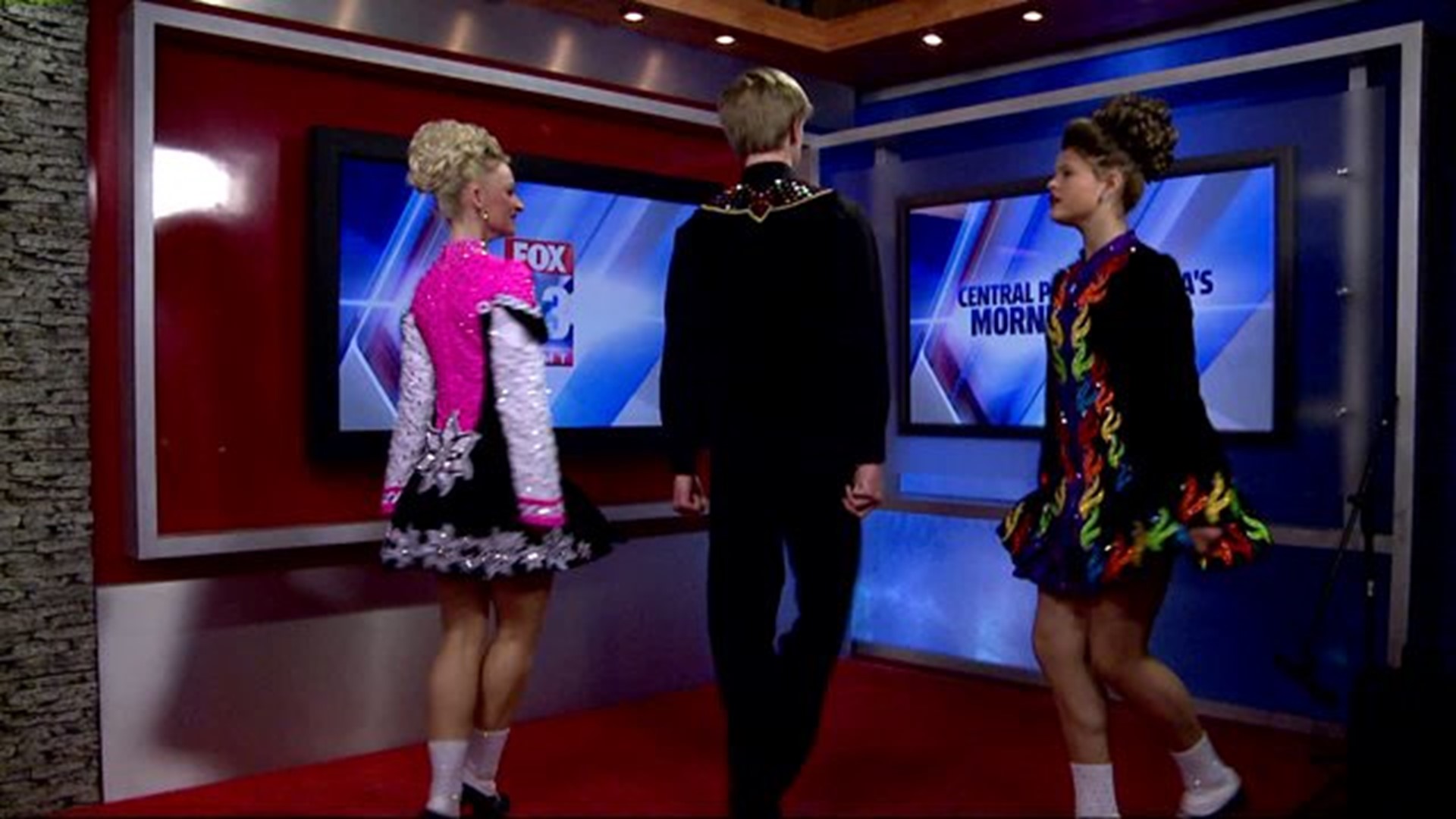 FOX43 celebrates St. Patrick`s Day with performers from Hooley School of Irish Dance