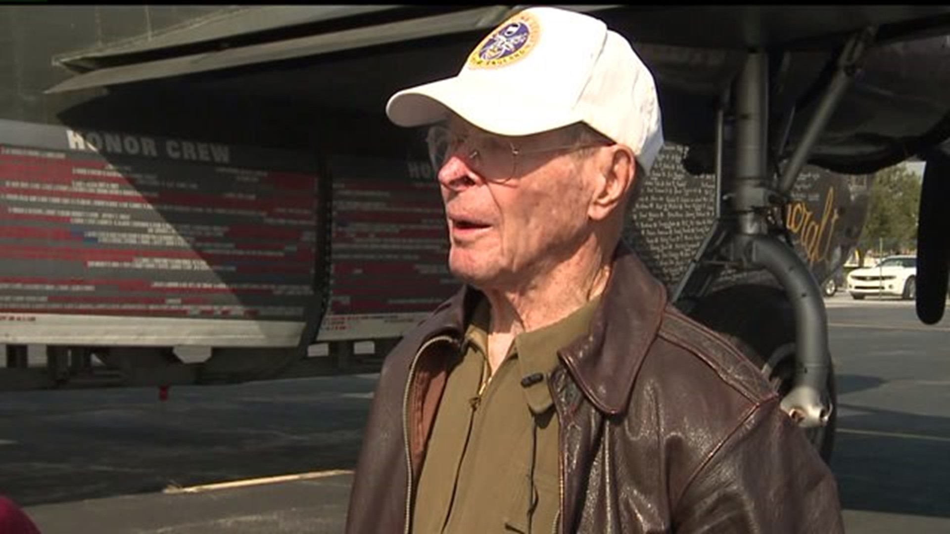 Cumberland County 94-year-old WWII vet returns to skies in B-24 Bomber