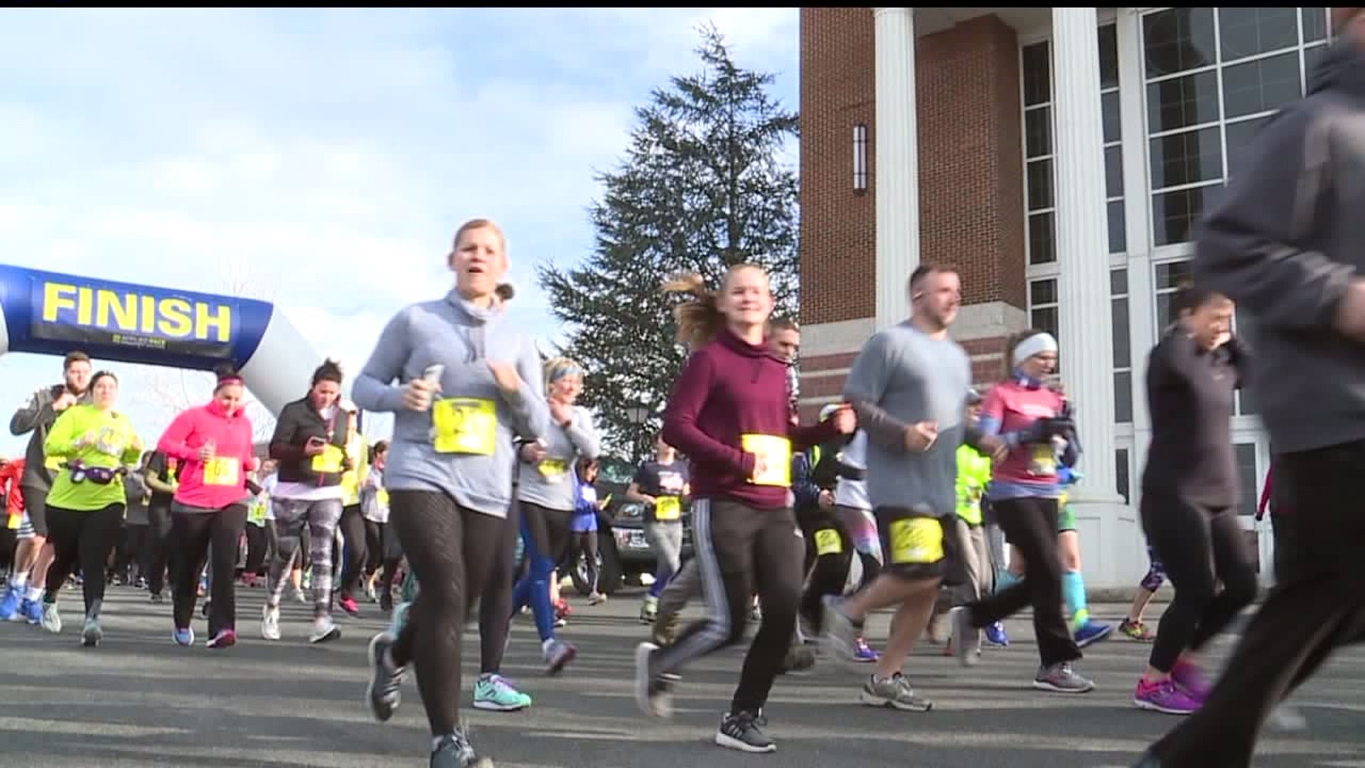 Runners come out for the annual Frozen Foot 5K