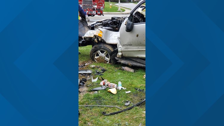 One person taken to the hospital after car crash in Hanover | fox43.com