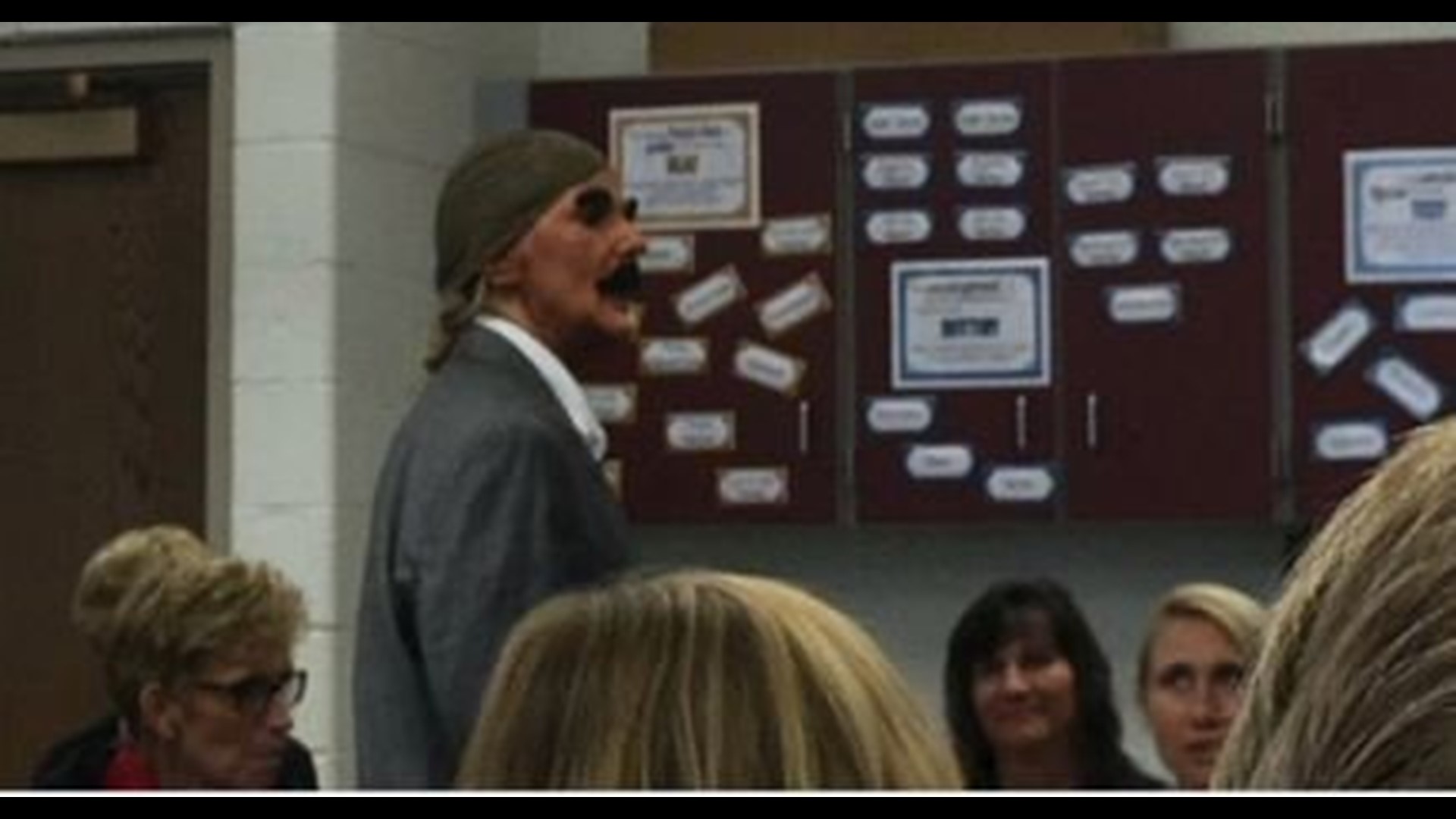 Southern York County School District principal who wore blackface will