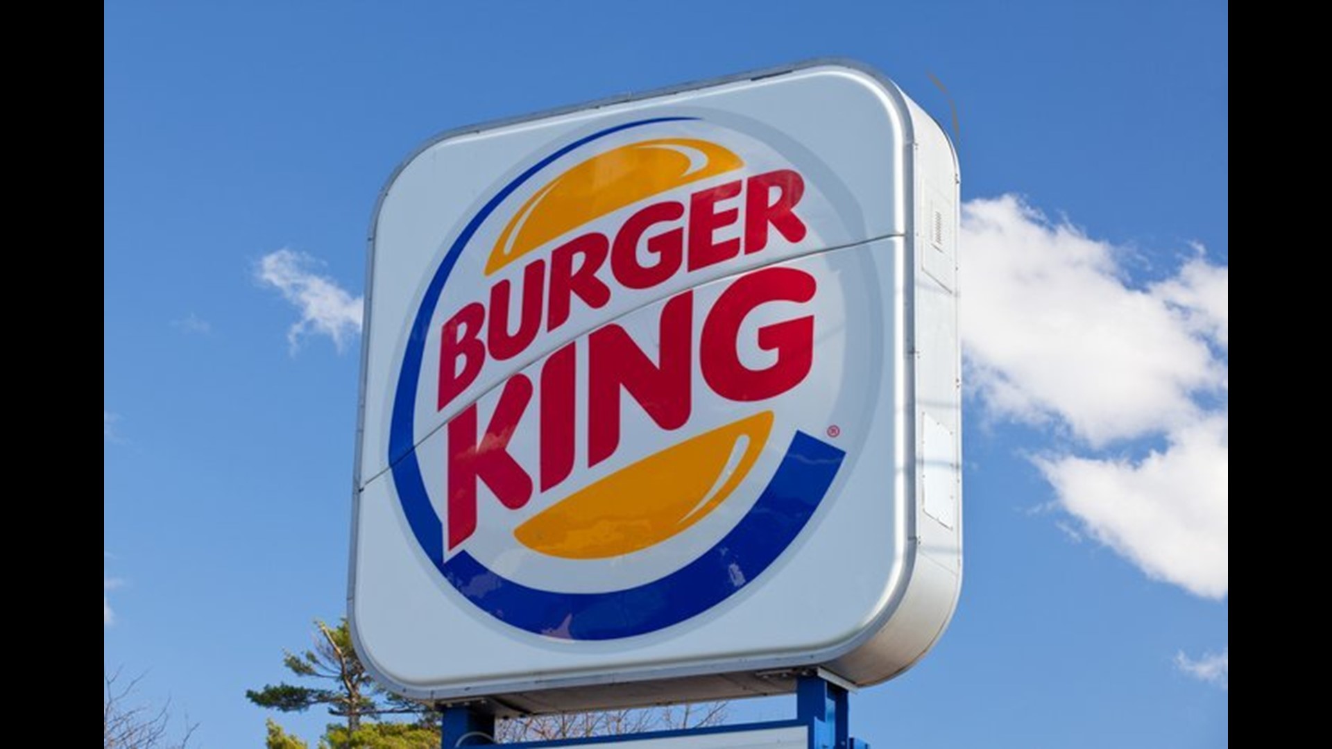 Woman Says Burger King Employee Snapped Photo Of Her Debit Card At Drive Thru Window 1145