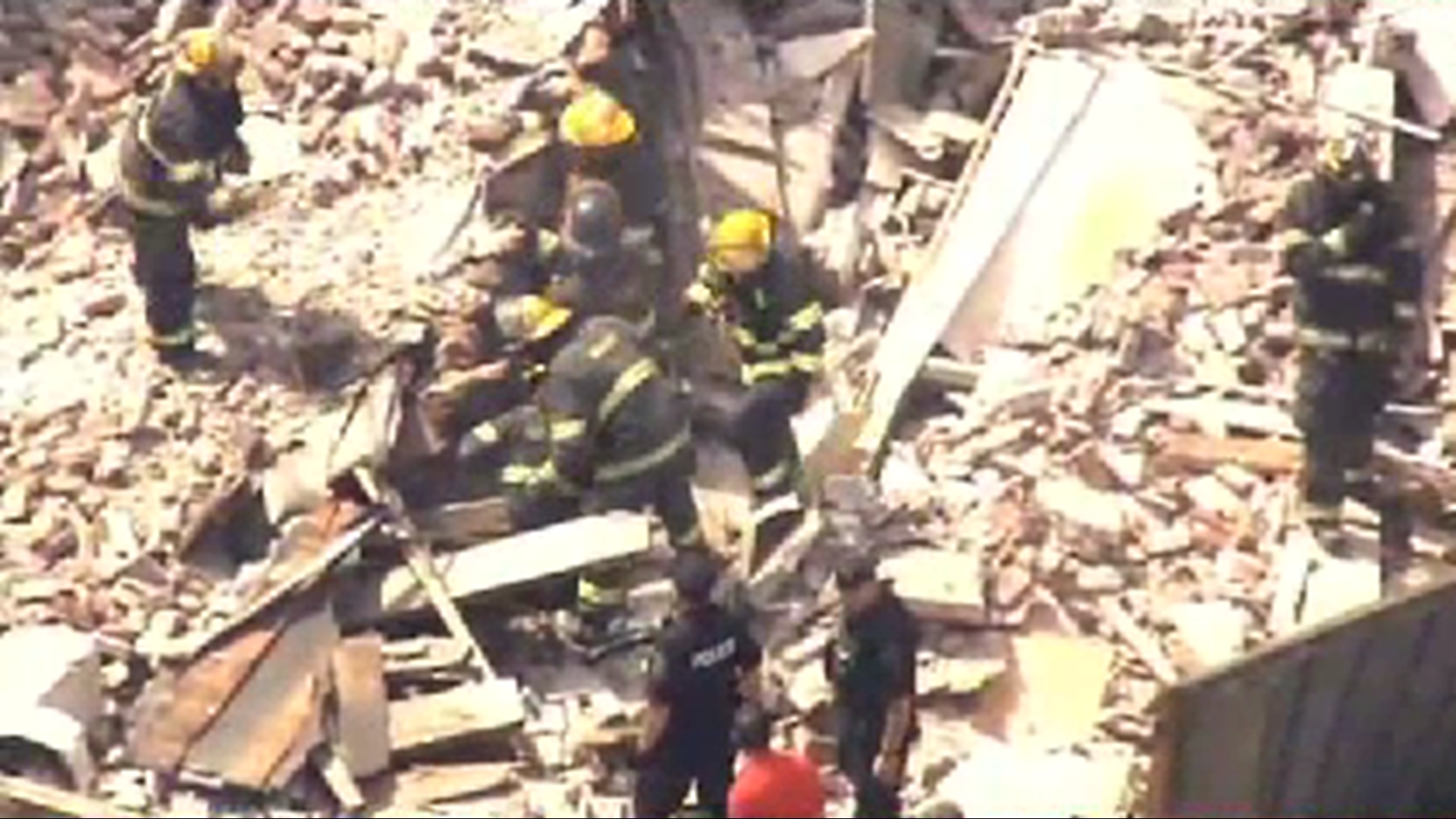 Several feared trapped in Philadelphia building collapse | fox43.com