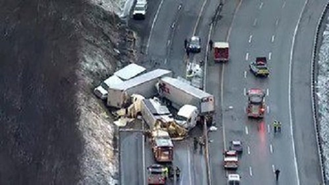 Lebanon man among 5 dead after massive crash on Pennsylvania Turnpike