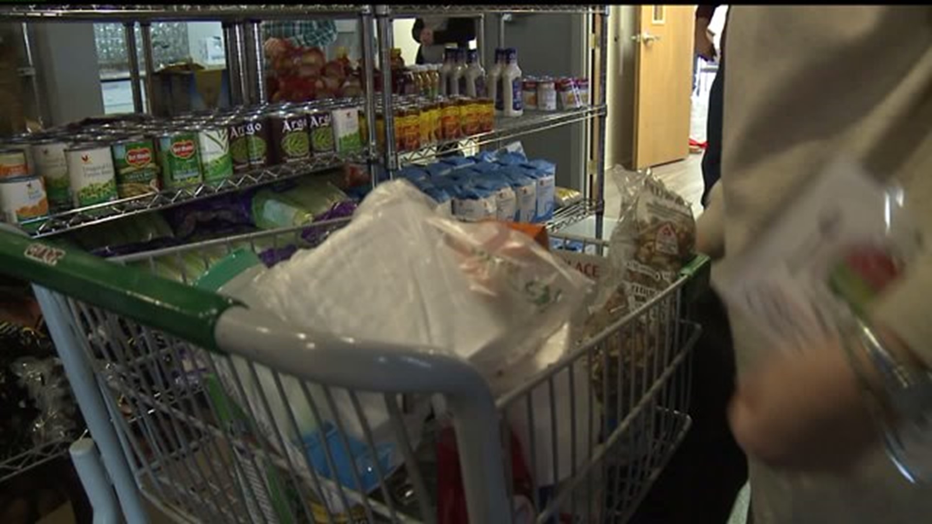 Ministry provides food for hundreds of families in need this Thanksgiving