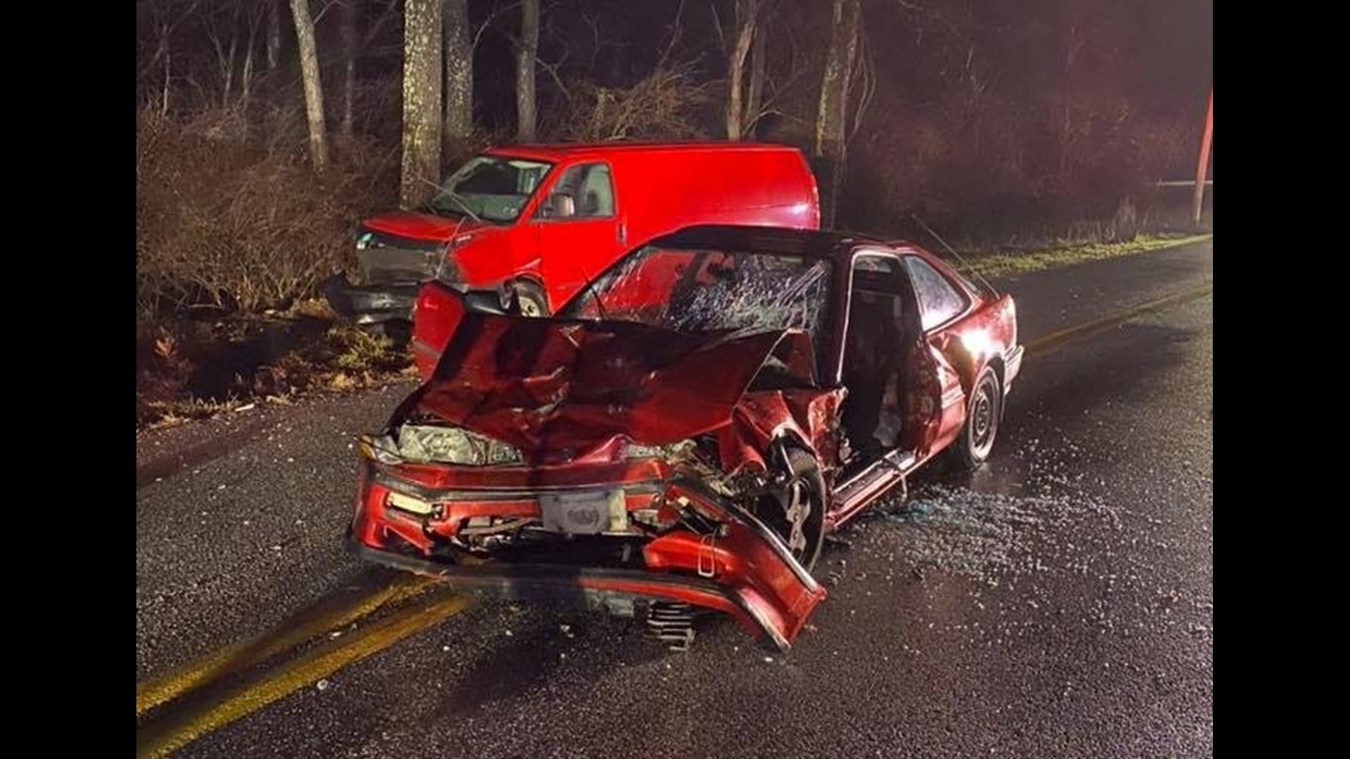 3 people taken to hospital after crash in Hopewell Township, York
