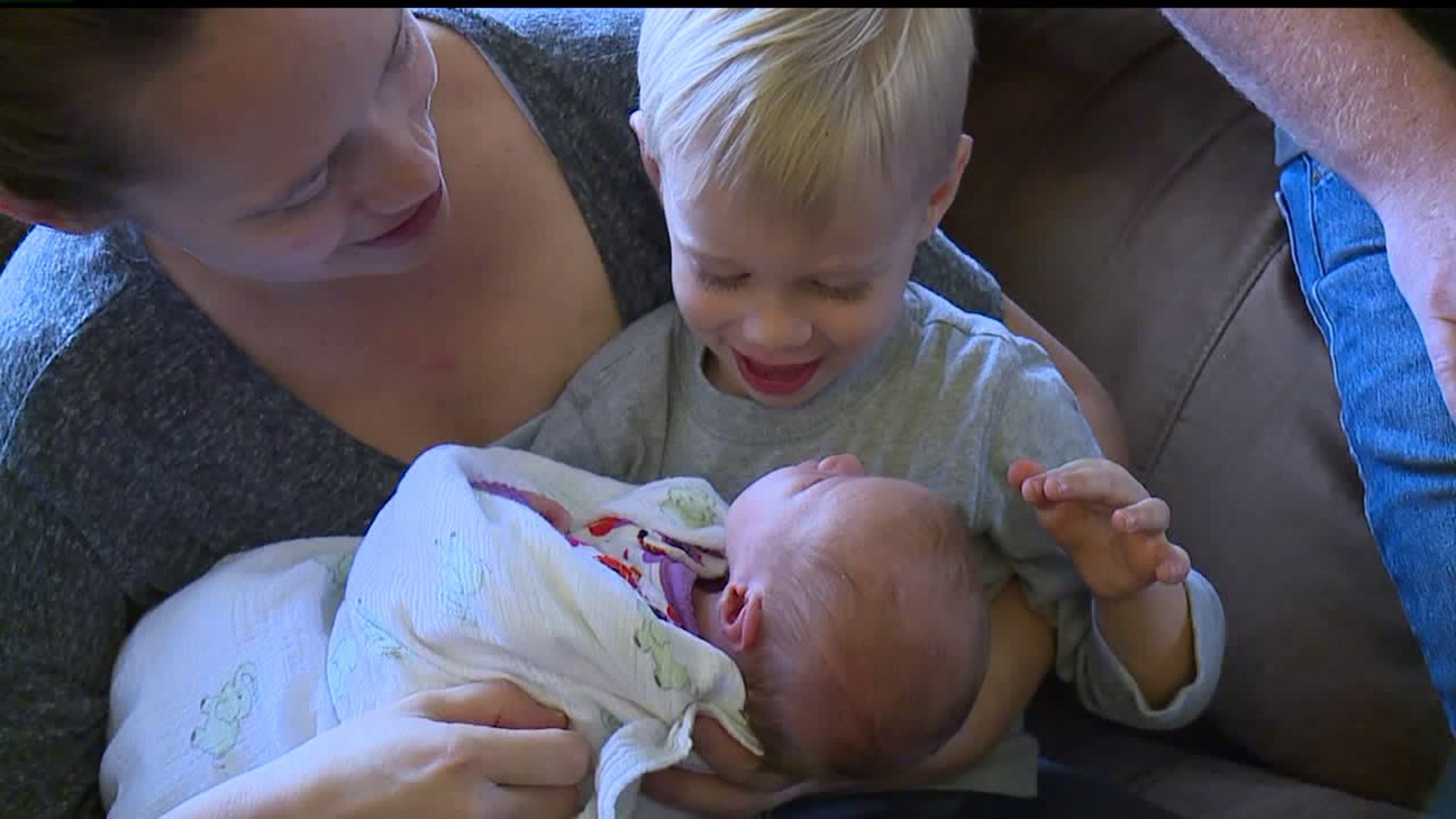Mechanicsburg nurse delivers own baby in car outside hospital where she works