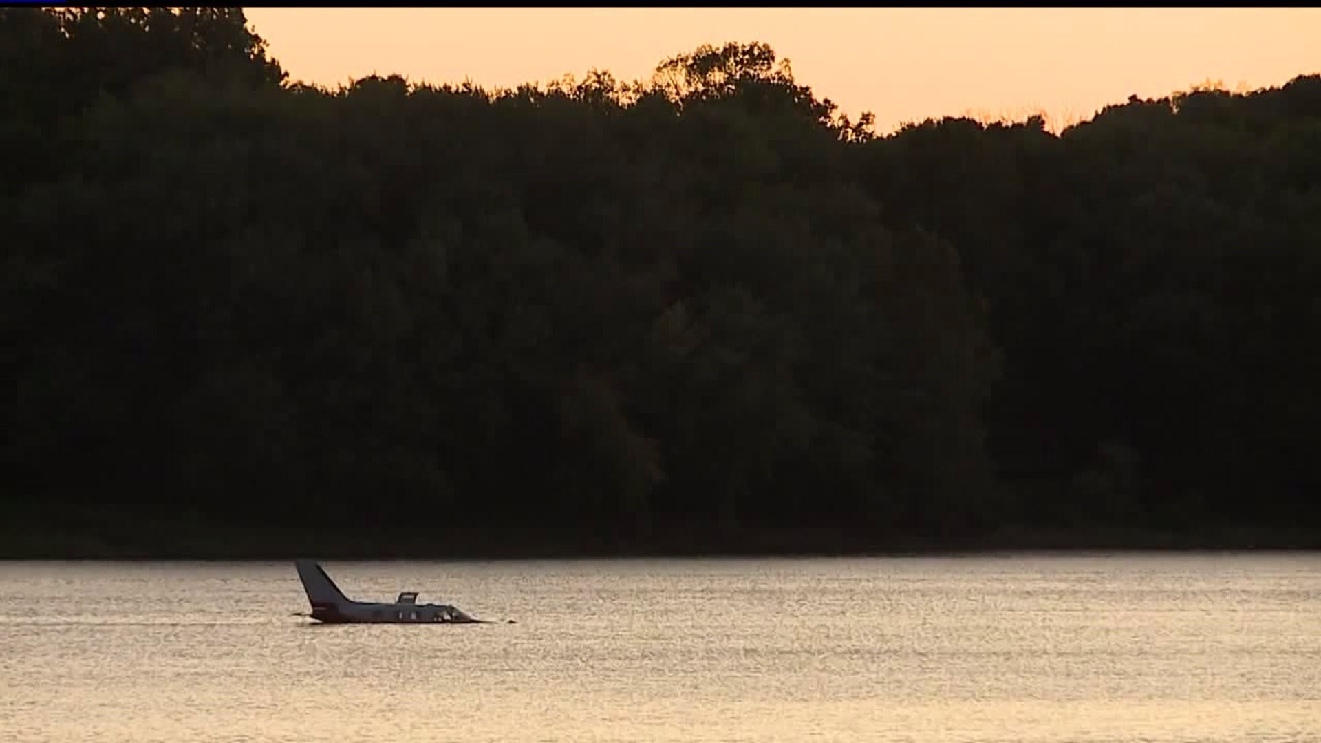 Small plane went into Susquehanna River after landing short of runway at HIA
