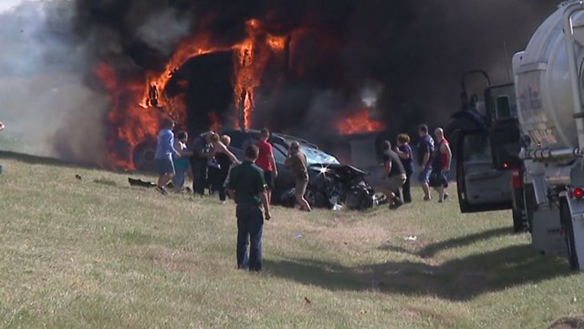 I-81 Fiery crash along highway