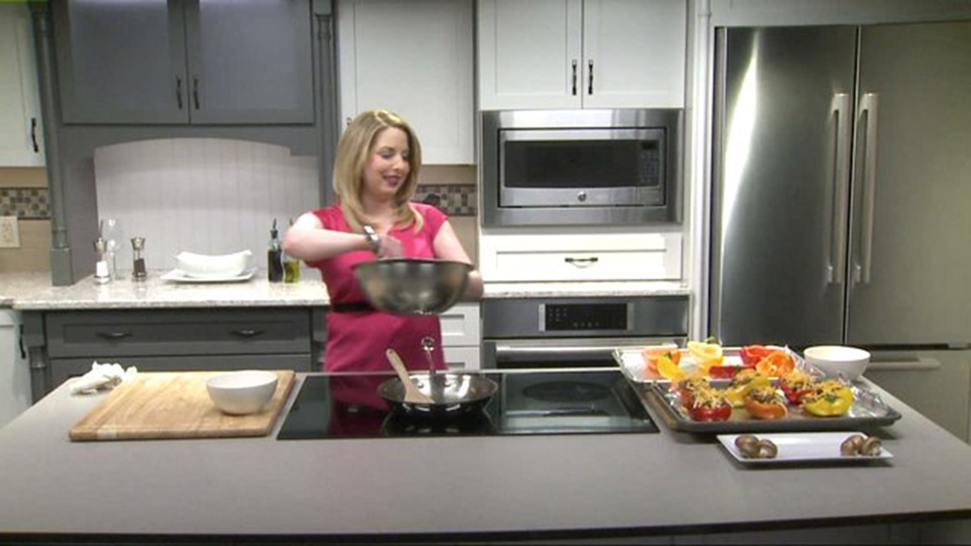 Fox43 Kitchen:  Philly cheesesteak stuffed peppers