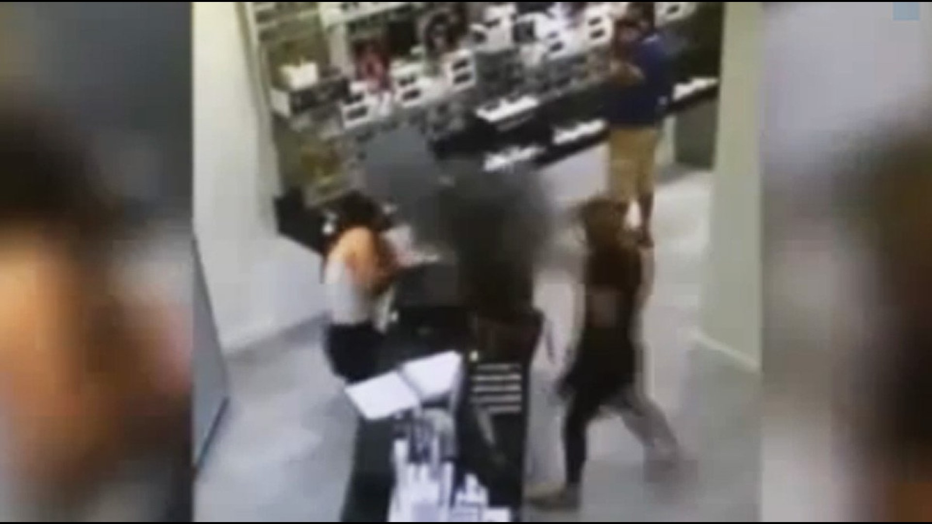 Video Captures Moment Vape Pen Explodes In Woman’s Bag