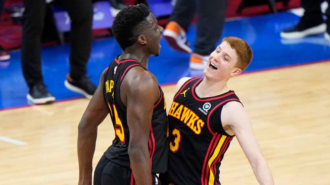 Young leads Hawks' rally past Sixers with Embiid hurting