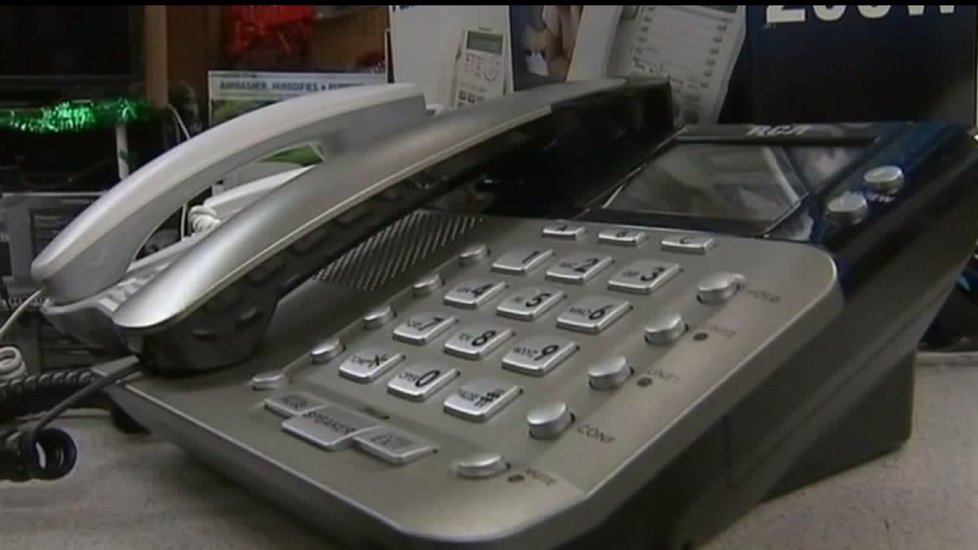FOX43 Finds Out: how scammers are pretending to be your friends and family