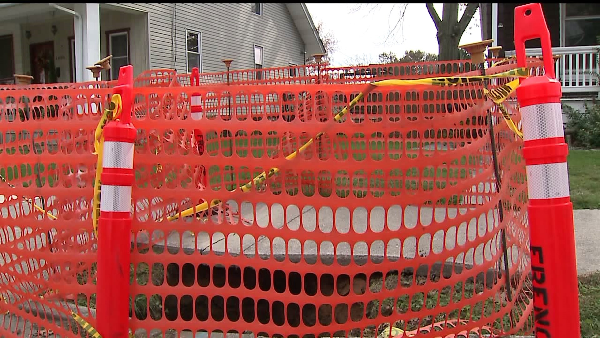 City and resident at odds over sinkhole in Lebanon City