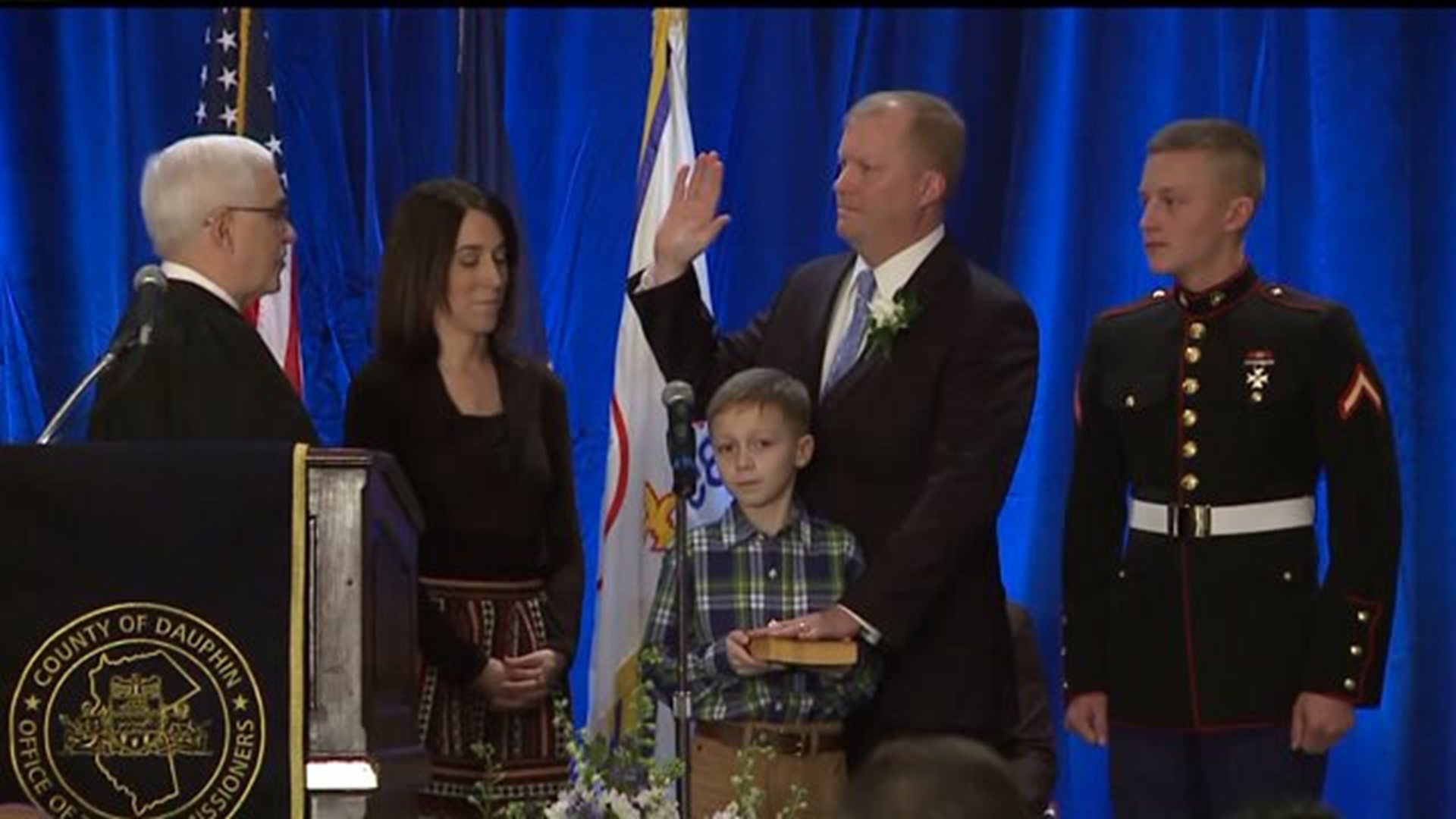 Dauphin County commissioners sworn in at downtown ceremony