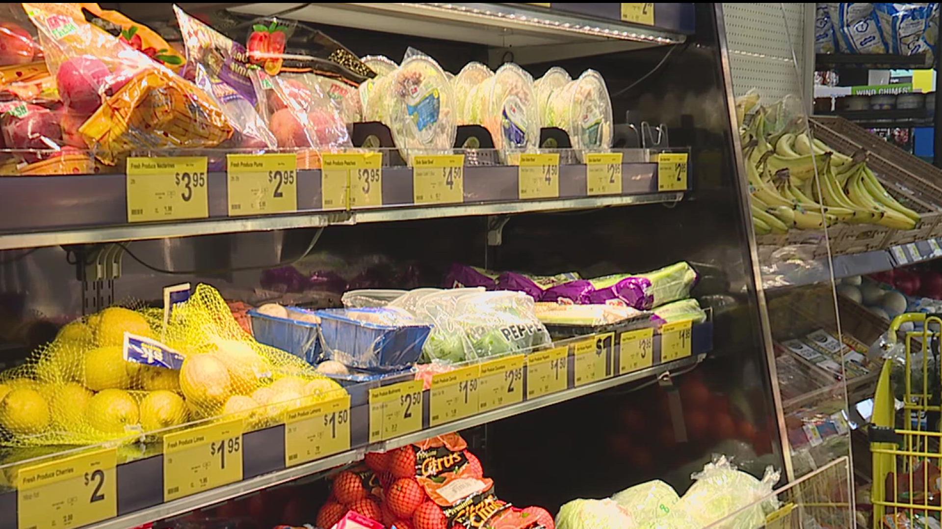 Shoppers say the discount chain makes getting fresh food cheaper and easier.