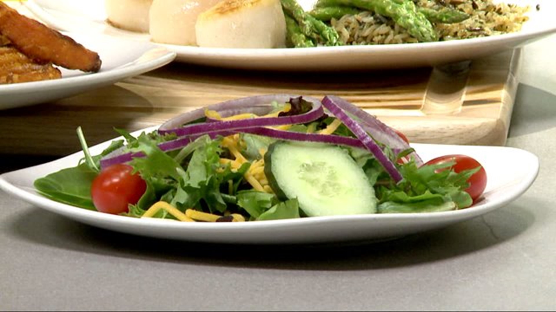 FOX43 Kitchen: White Rose Bar and Grill