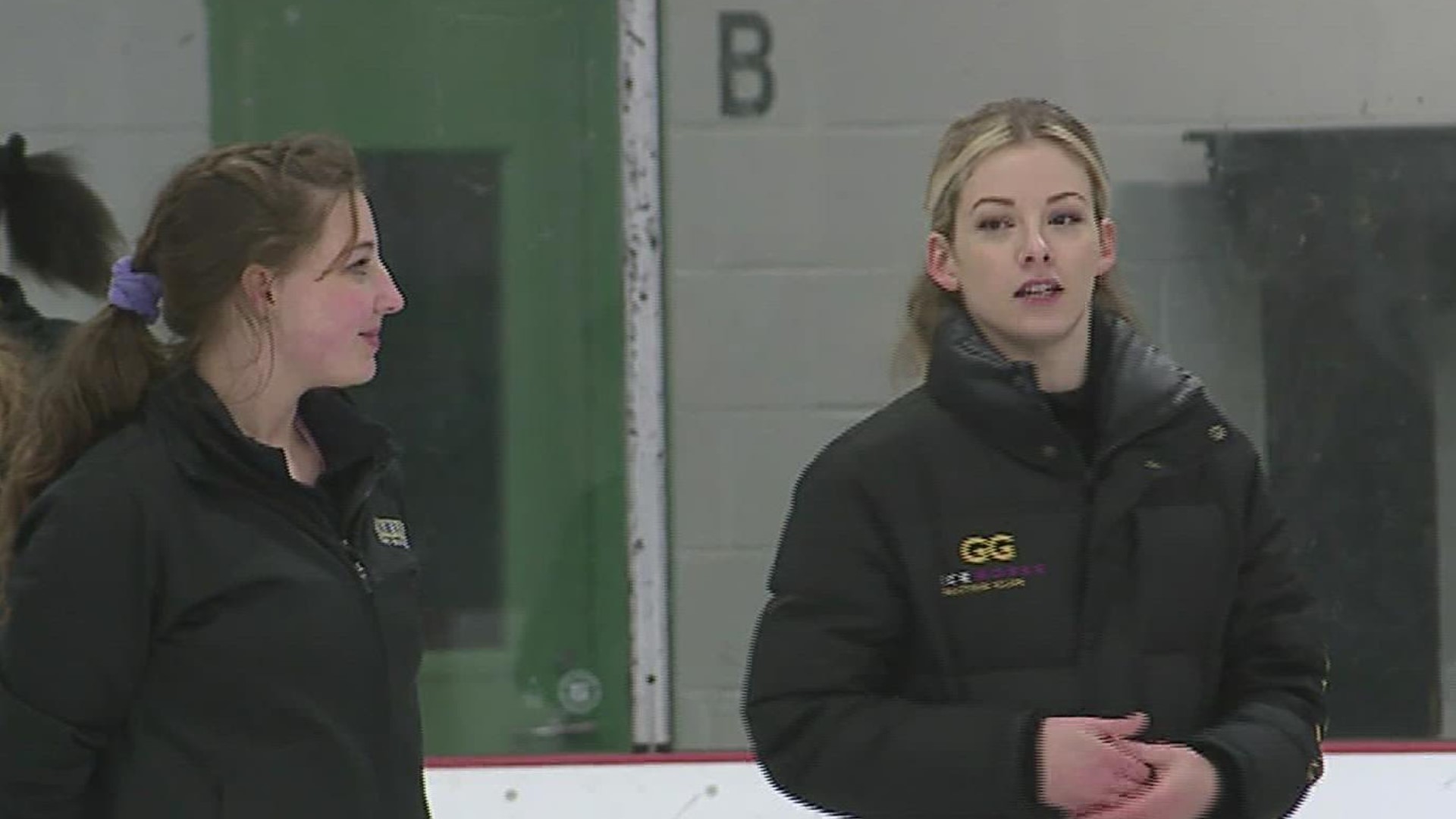Former two-time U.S. national champion and Olympic team bronze medalist Gracie Gold holds a clinic for the White Rose Figure Skating Club in York