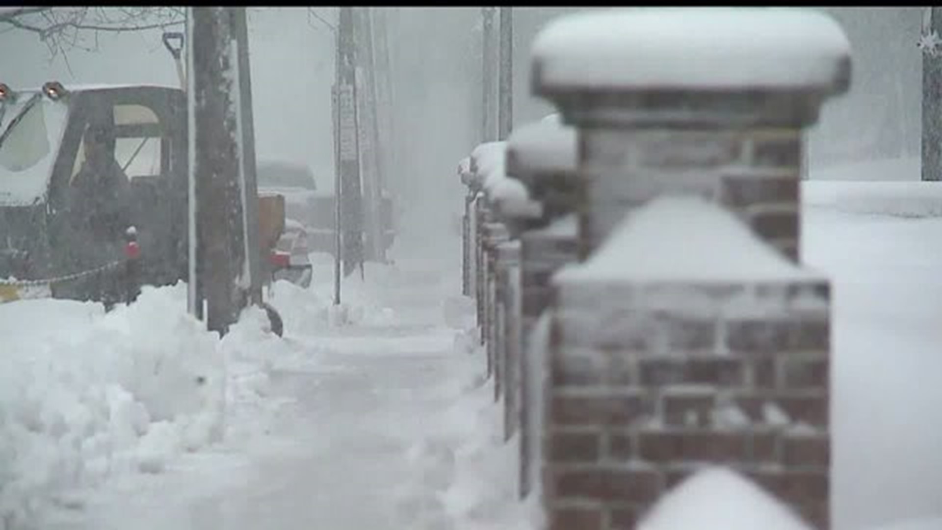 Snow Emergency in Lancaster sets off train travel