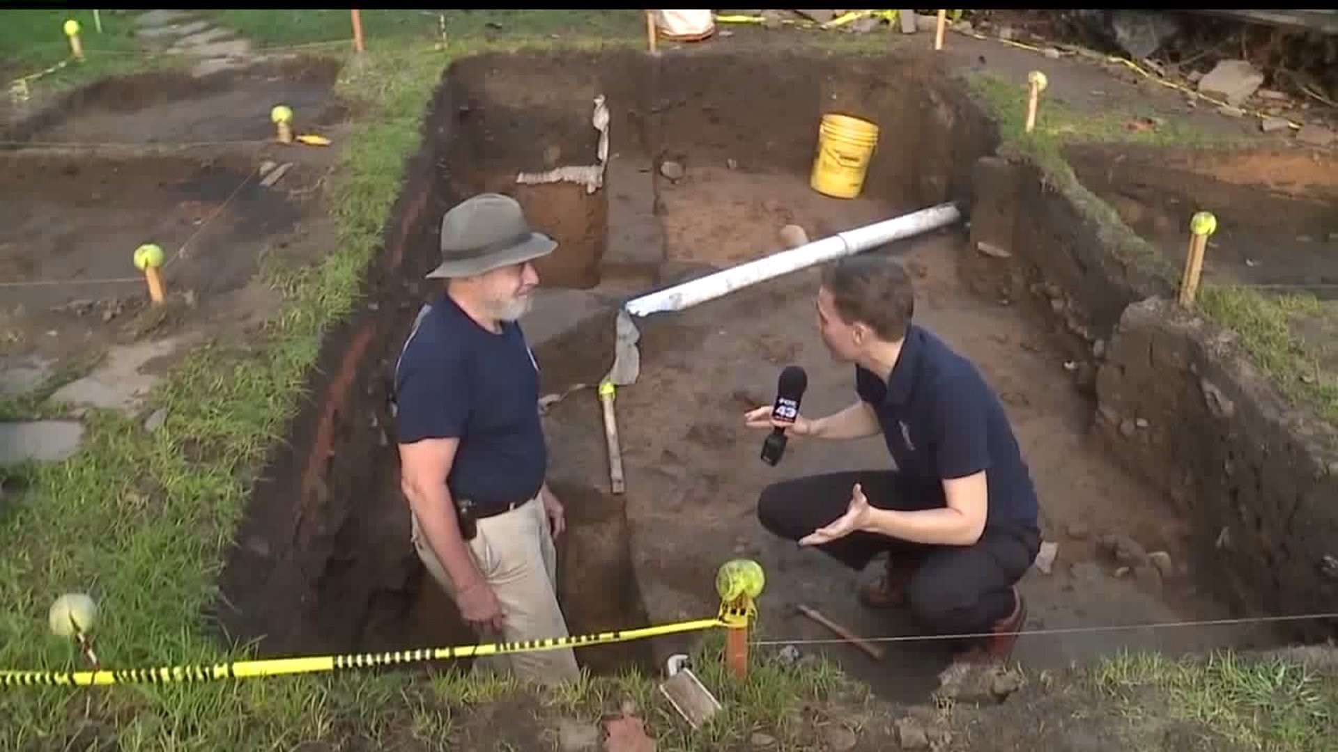 Archeologists are digging up Fort Hunter