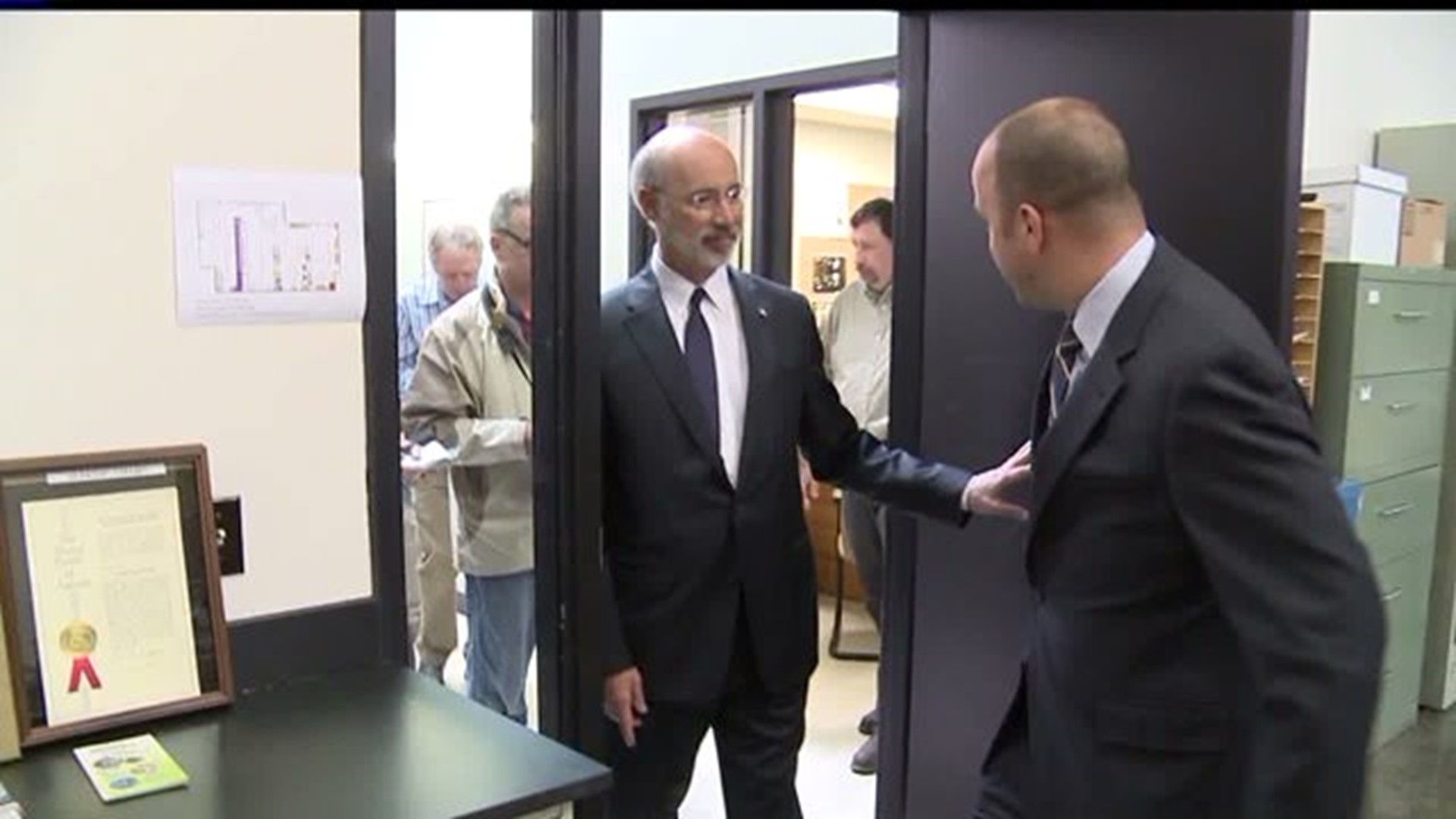 Gov. Wolf continues tour with "Jobs that Pay"