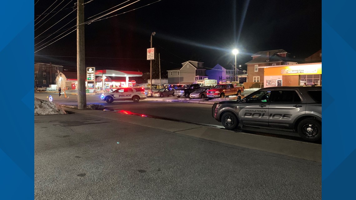 Police investigate crash in Middletown Borough | fox43.com
