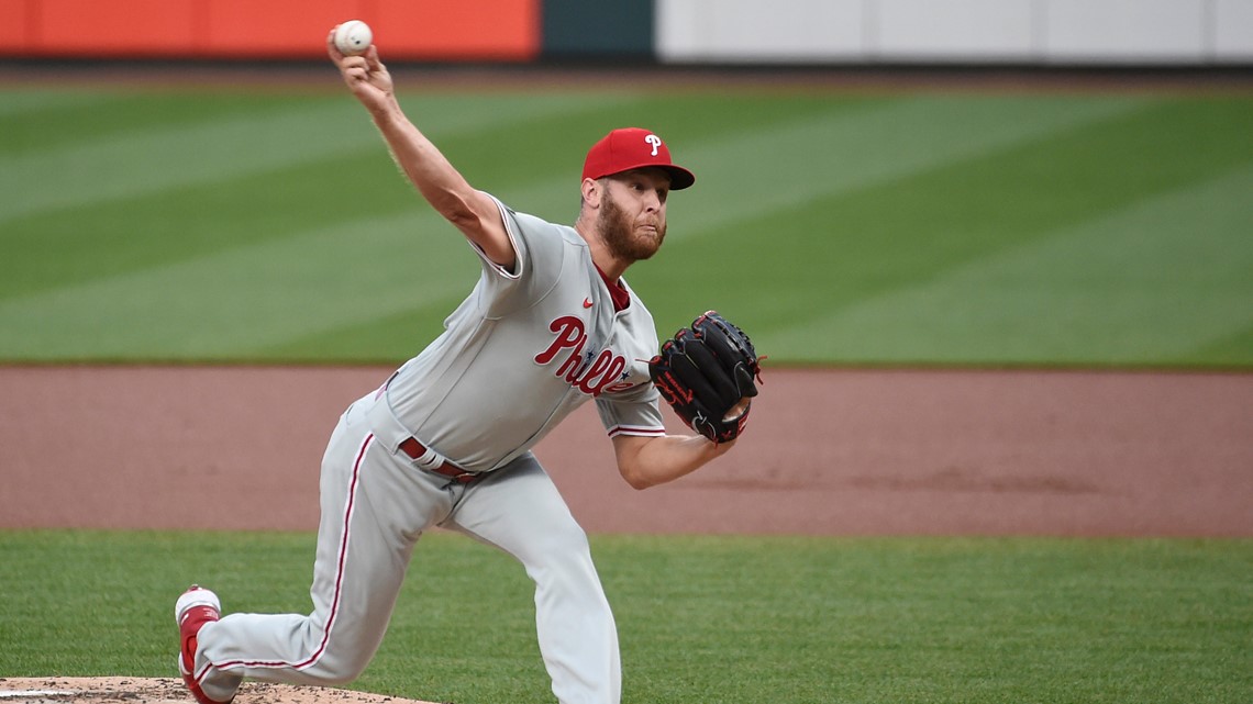 Knapp's 9th-inning single leads Phillies past Giants 6-5