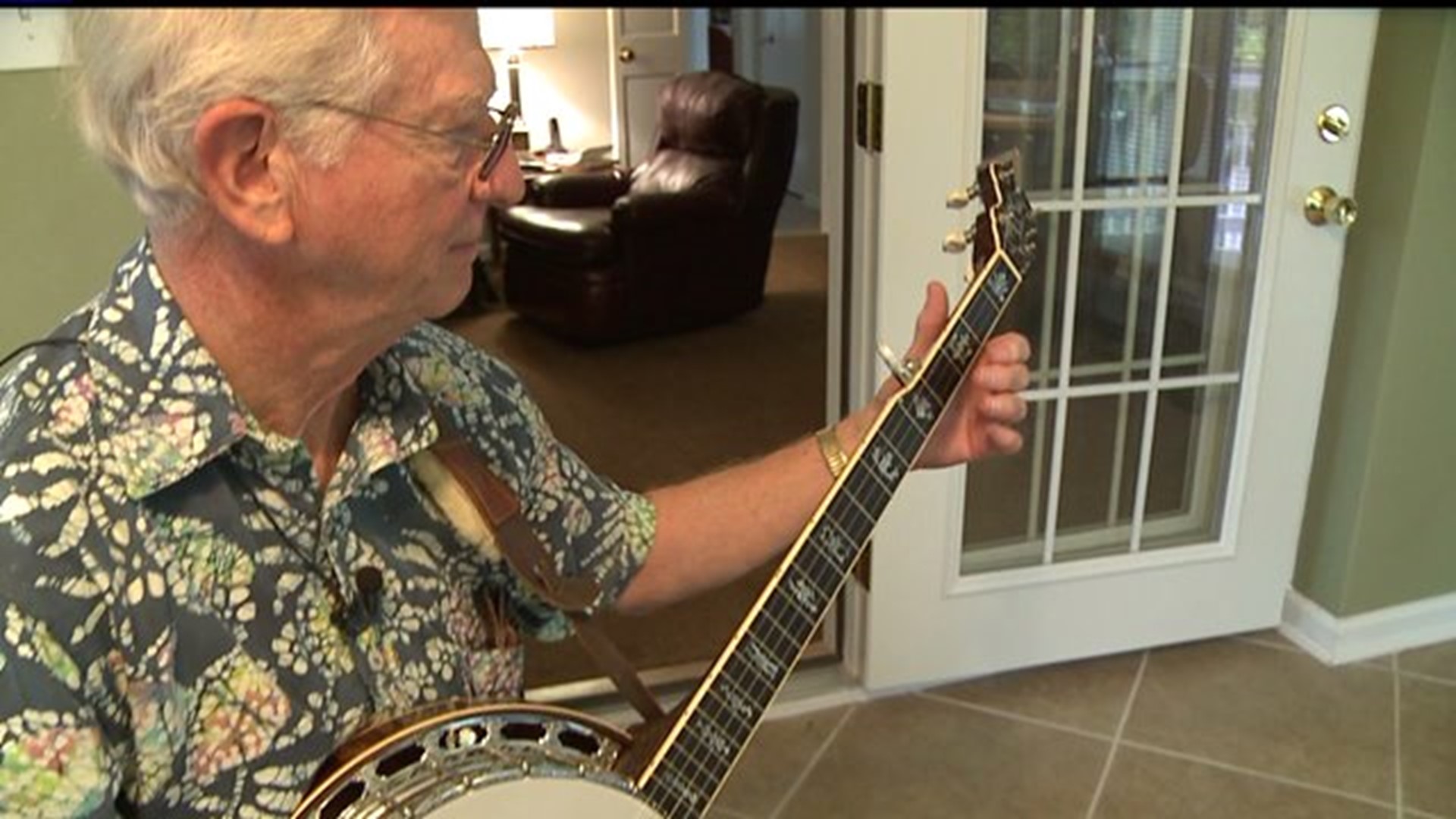 Stolen Banjo Returned Thirty-Three Years Later