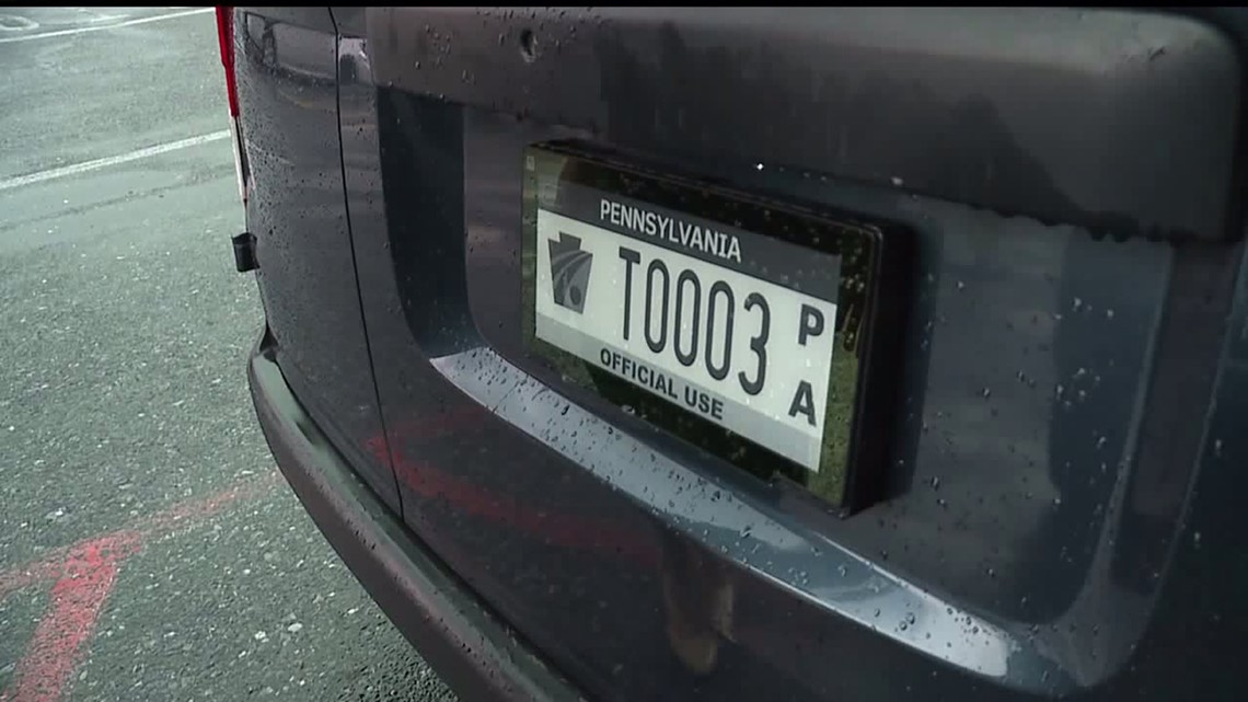 Electronic license plates installed on PennDOT vehicles as part of test