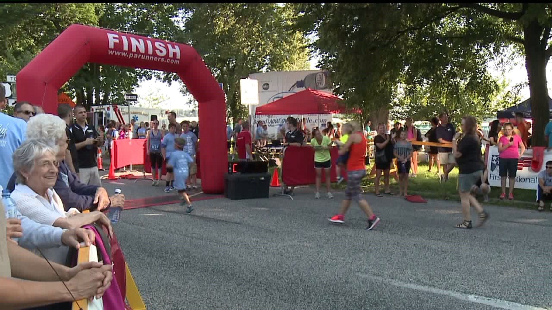 Runners are lacing up their sneakers and getting ready for the Harrisburg Mile tonight