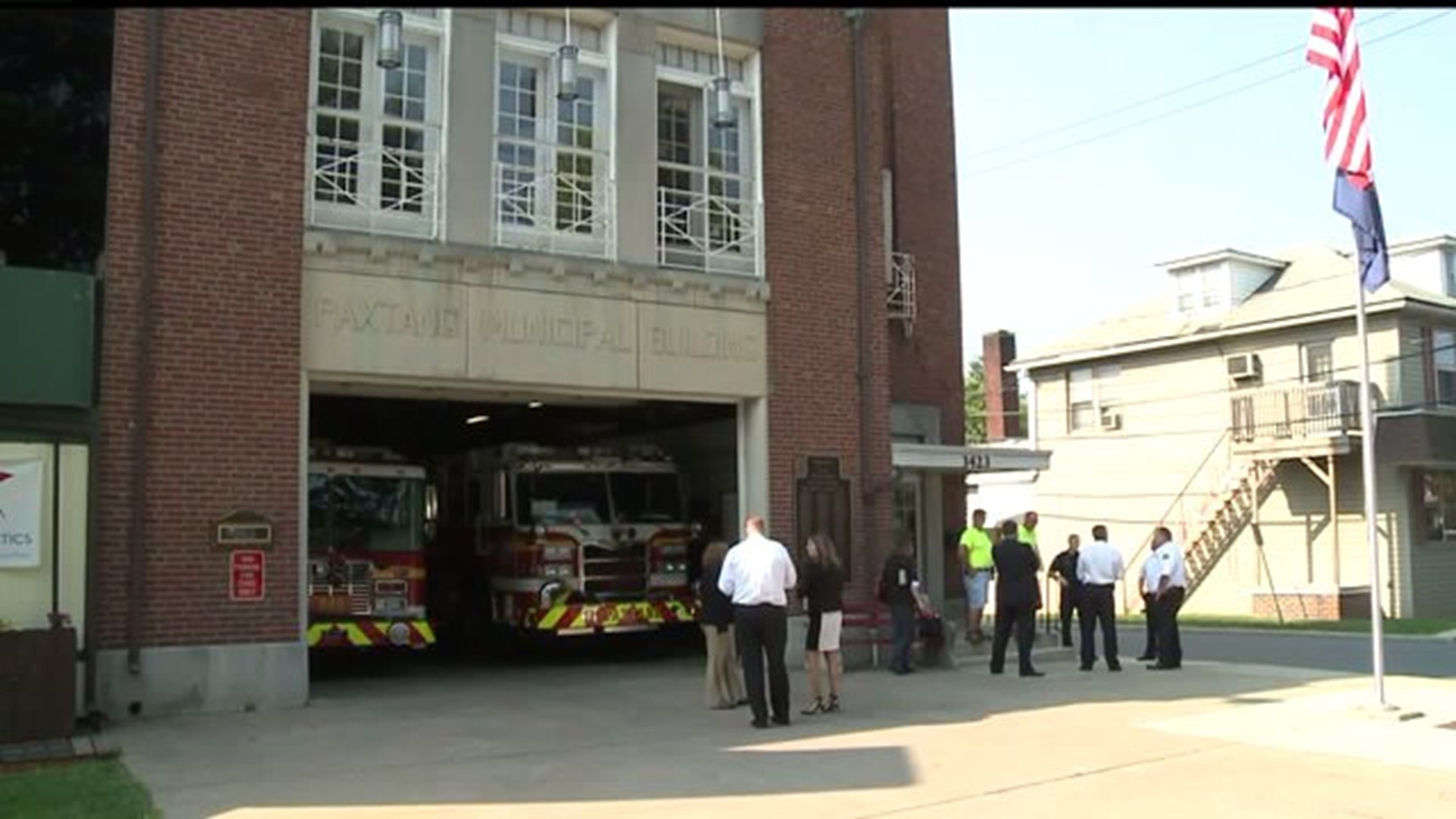 Congressman Lou Barletta meets with firefighters in Dauphin County