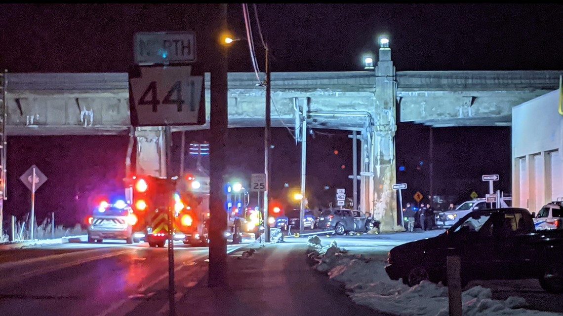 One dead after crash on Route 441 in Lancaster County | fox43.com