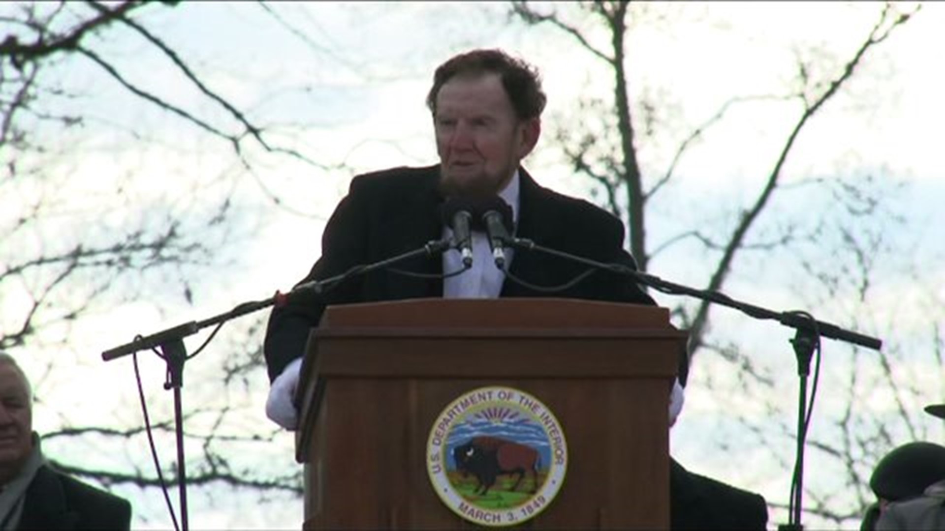 James Getty reads the Gettysburg Address