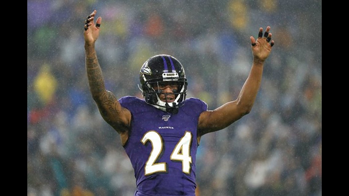 Baltimore Ravens extend Marcus Peters three-years, $42 million