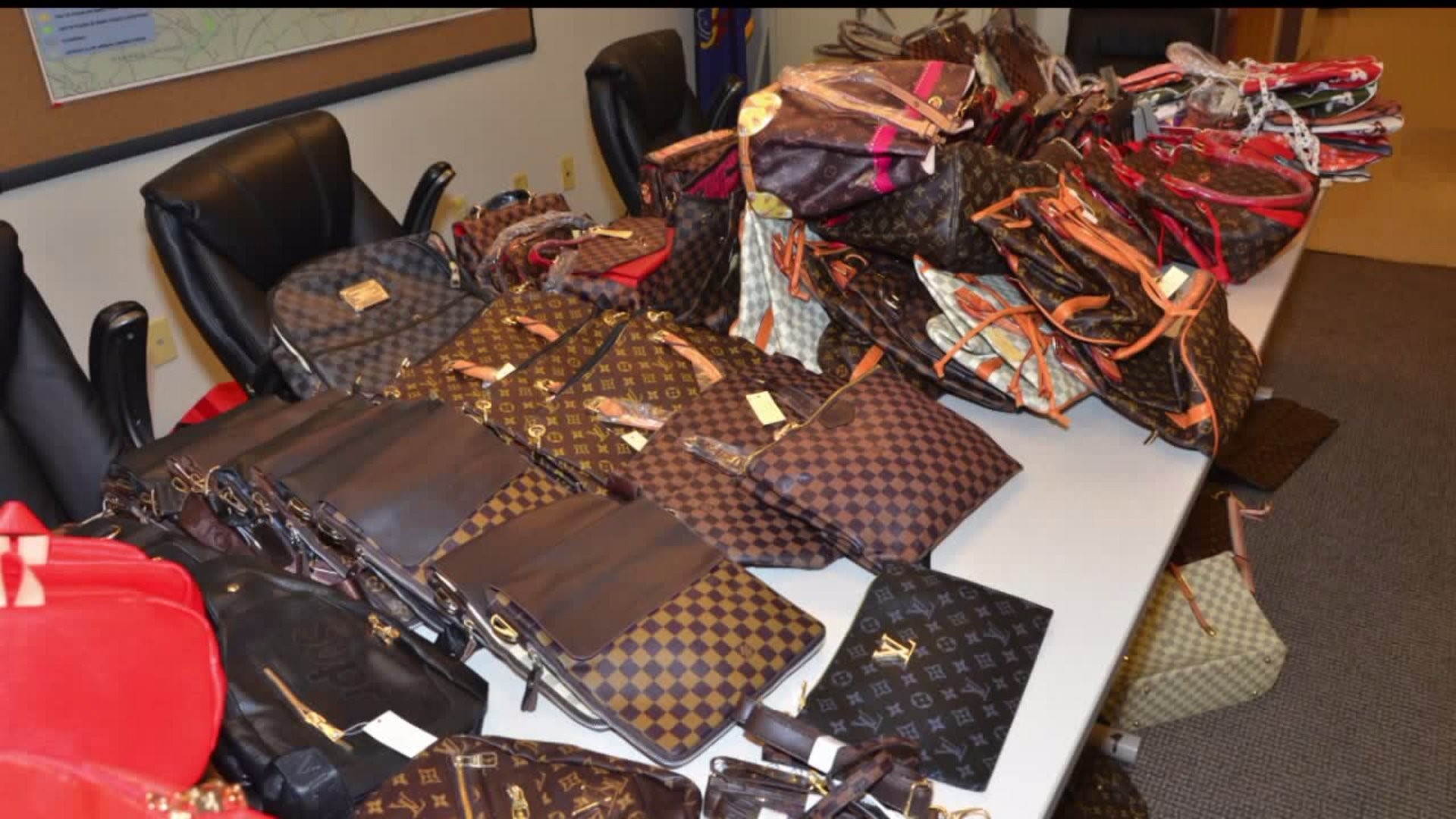 Man wanted for illegally selling fake Louis Vuitton handbags on Denver  streets