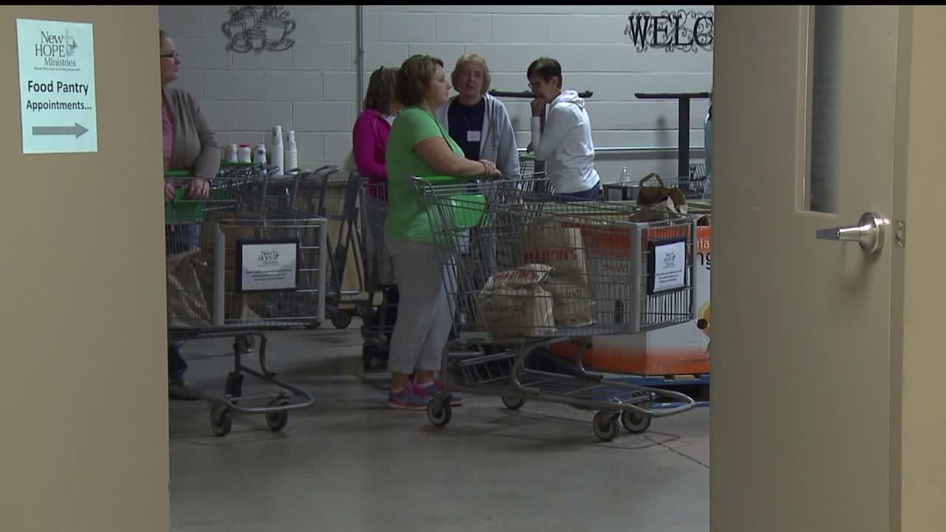 New Hope Ministries in York County helping families in need get a Thanksgiving meal
