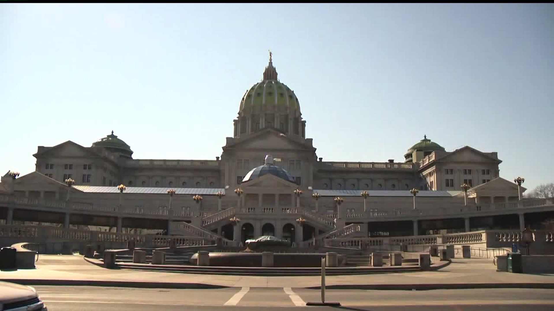 Lawmakers spearhead effort calling for convention to change State Constitution