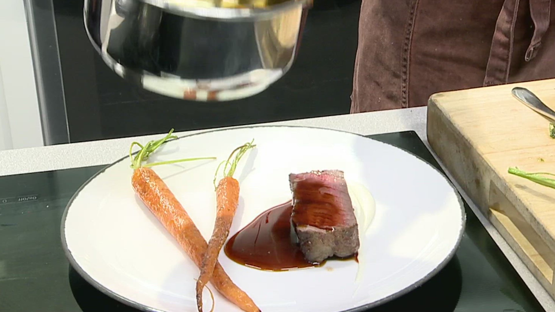 Chef Josh from The Pressroom cooked up a top sirloin to show off the eatery's summer menu.