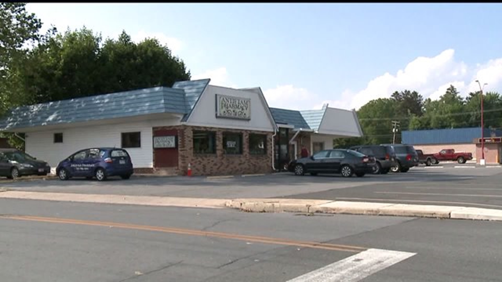 Waynesboro pharmacy owner tells FOX43 he shot robber in self-defense