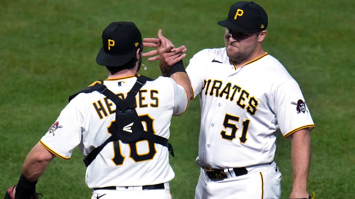 FOX Sports: MLB on X: Austin Hedges brought his Pirates catchers