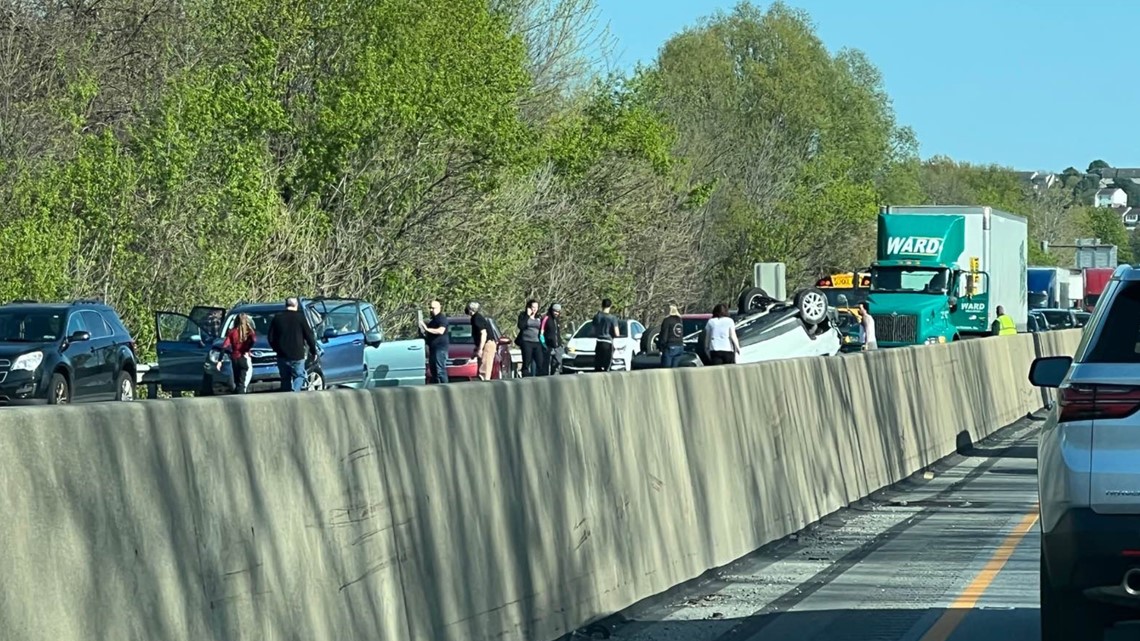 All Northbound Lanes Reopened After Crash On I-83 | Fox43.com